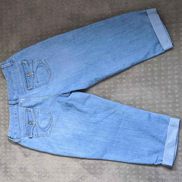 Sonoma Capri - Picture 2 of 8